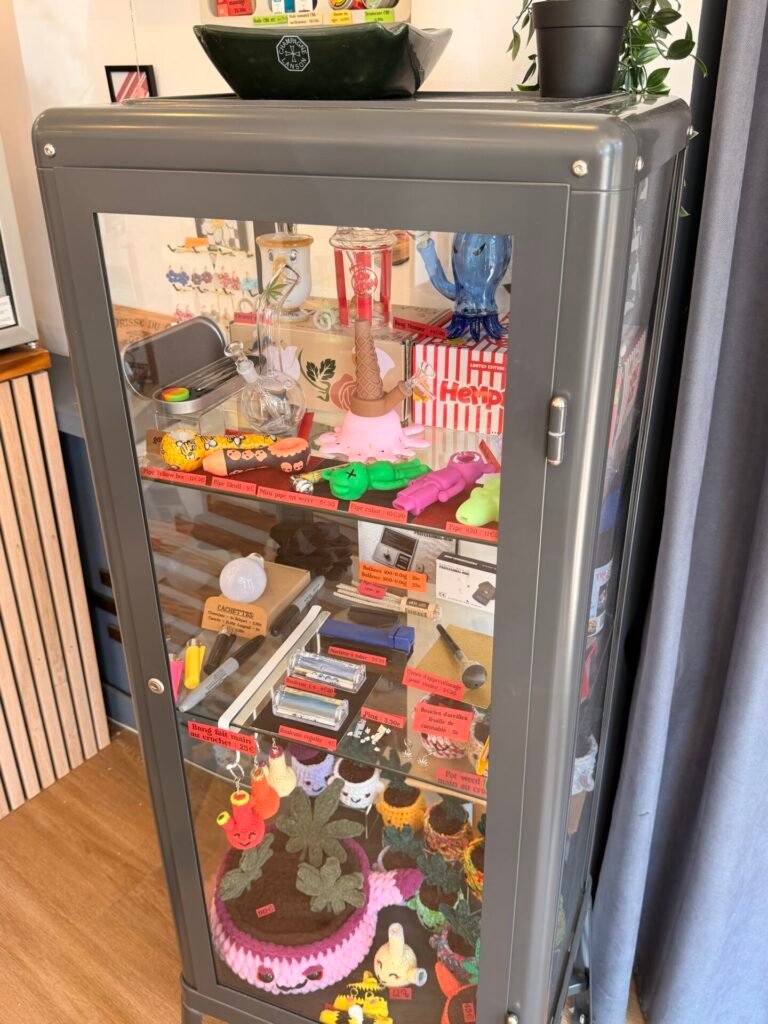 La brocante du fumeur CBD, Vape et chicha shop à Gif-sur-Yvette