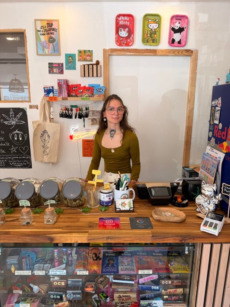 La brocante du fumeur CBD, Vape et chicha shop à Gif-sur-Yvette